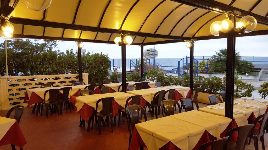 Hotel La Lampara *