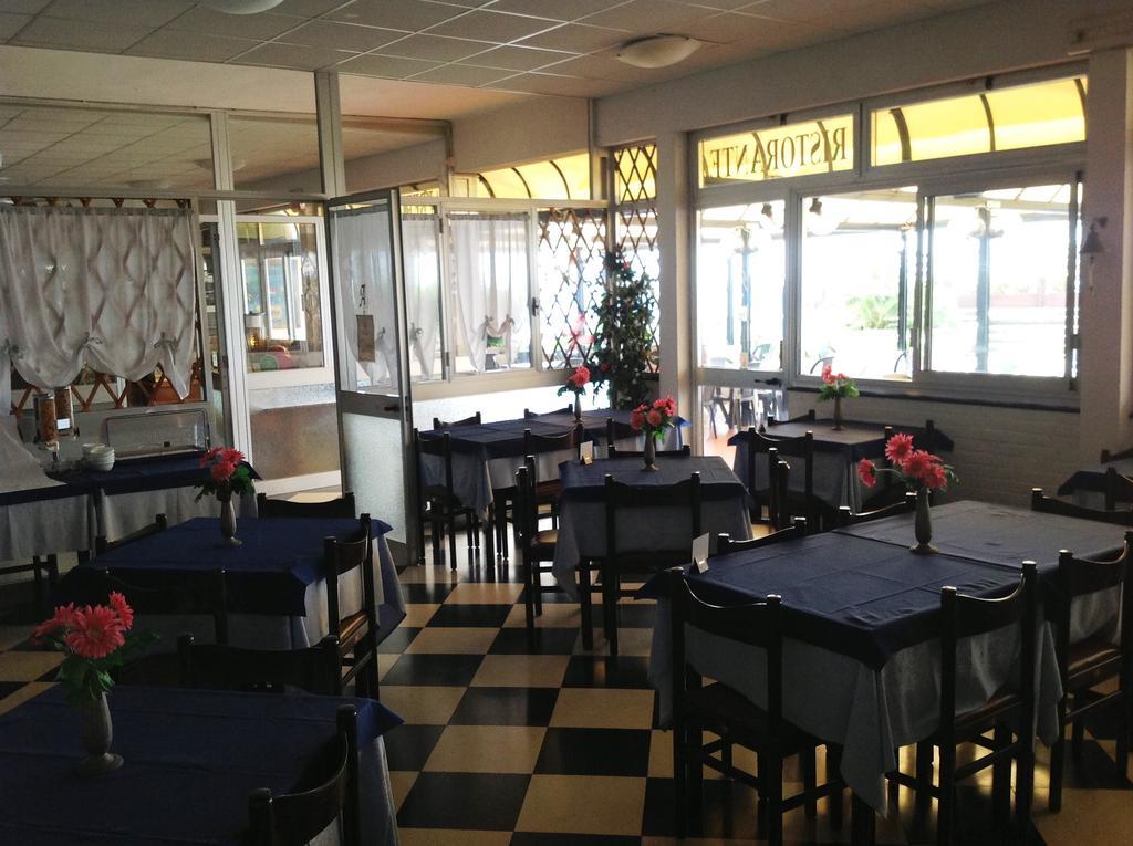 Hotel La Lampara Deiva Marina