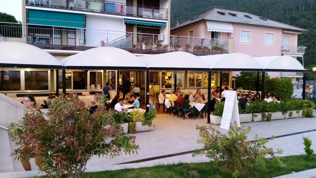 La Lampara * Deiva Marina