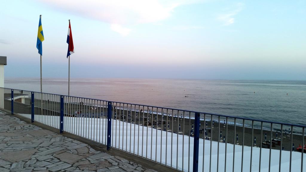 La Lampara *